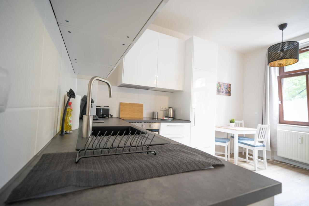 Fullhouse - Zwickau - L96 - Smarttv - Nespresso - 2 Queensize Beds Esterno foto
